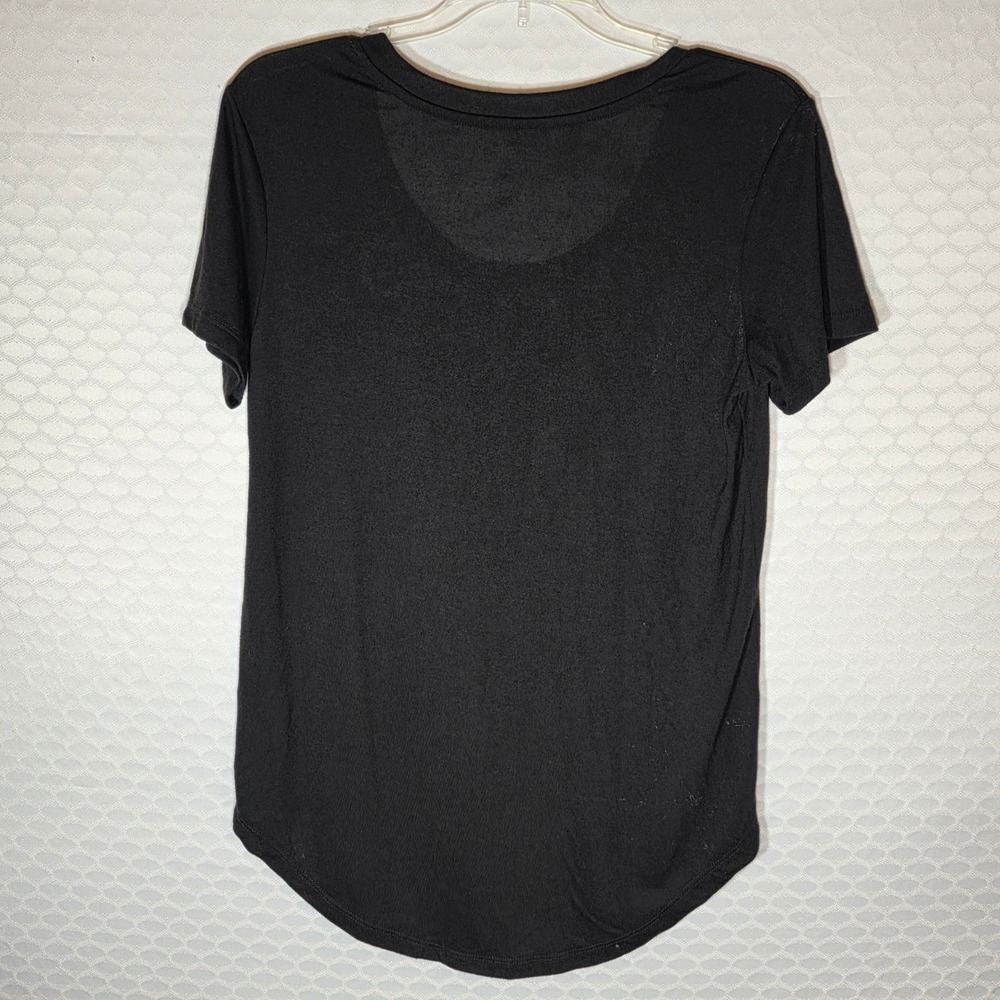 Colorado Rockies Womens Black Graphic T-Shirt Scoop Neck Curved Hem Small